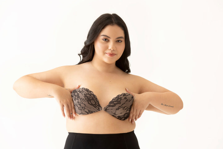 Lace of Love | Invisible Lift Bra-Black
