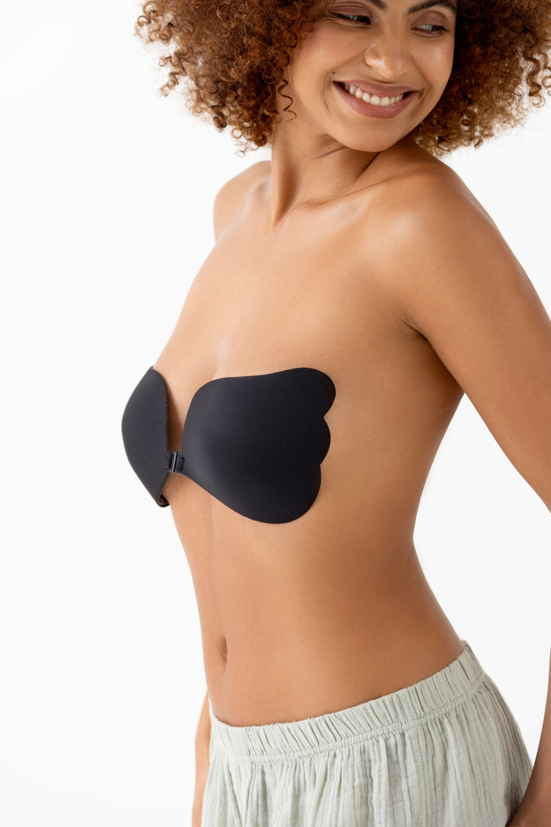 The Ultimate Strapless Wing Bra-Black